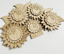 Interchangeable Bases and Door Hangers for Seasonal Basket Inserts and Add Ons