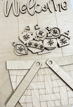 Interchangeable Bases and Door Hangers for Seasonal Basket Inserts and Add Ons