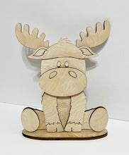Moose Standing Shelf Sitter with Interchangeable Seasonal Hats