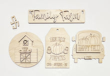 Interchangeable Inserts with Banners for Wagons and Raised Shelf Sitter