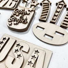 Fireworks Tiered Tray Set