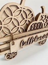 Interchangeable Inserts with Banners for Wagons and Raised Shelf Sitter