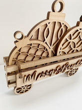 Interchangeable Wagon with Seasonal Banner and Inserts