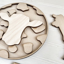 Interchangeable Inserts with Banners for Wagons and Raised Shelf Sitter