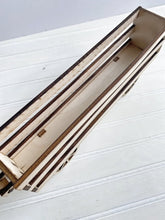 Interchangeable Inserts with Banners for Wagons and Raised Shelf Sitter