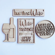 Interchangeable Inserts with Banners for Wagons and Raised Shelf Sitter