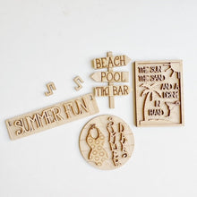 Interchangeable Inserts with Banners for Wagons and Raised Shelf Sitter