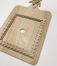Interchangeable Decorative Bread Board with 4 Seasonal Inserts