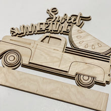 Interchangeable Welcome Round Doorhanger and Inserts