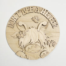 Don't Bee A Heifer Highland Cow Round Doorhanger