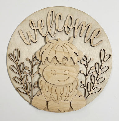 Cute Highland Cow Welcome with Tall Foliage Round Doorhanger