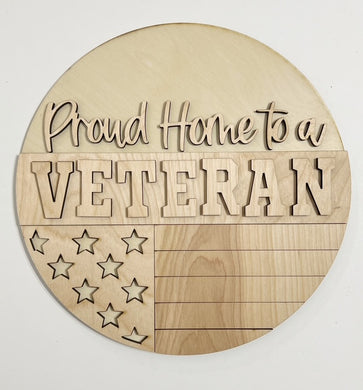 Proud Home To a Veteran Stars and Stripes Round Doorhanger