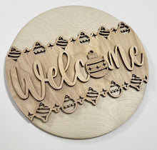 Welcome Christmas Double Border Ornaments Round Doorhanger 10"