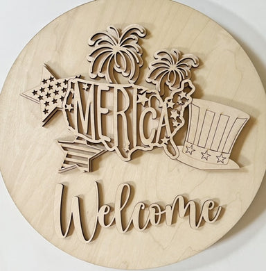 America Patriotic 4th of July Fireworks Welcome Round Doorhanger