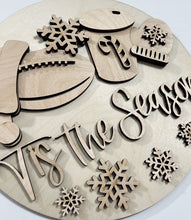 'Tis the Season Football Christmas Snowflakes Winter Round Doorhanger