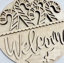 Welcome Candy Canes and Holly Leaves Scallop Round Doorhanger