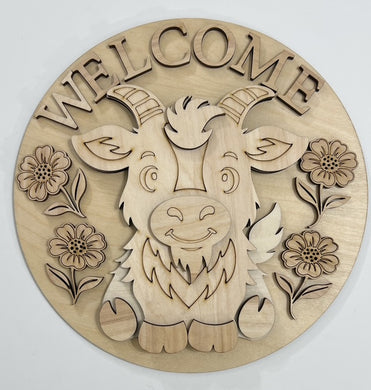 Welcome Baby Goat with Summer Flowers Round Doorhanger 10