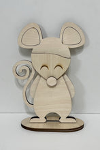 Mouse Standing Shelf Sitter with Interchangeable Seasonal Hats