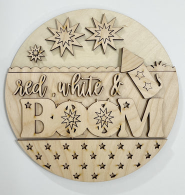 Red, White & Boom Patriotic Fireworks Firecracker Round Doorhanger