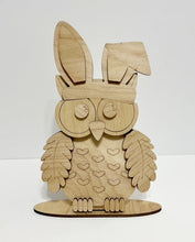 Owl Standing Shelf Sitter with Interchangeable Seasonal Hats