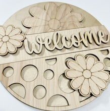 Welcome Flowers and Dots Round Doorhanger