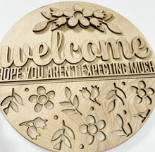 Welcome Hope You Aren't Expecting Much Floral Round Doorhanger