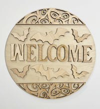 Welcome Bats Swirly Halloween Round Doorhanger 12"