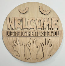 Welcome We're Dying To See You Halloween Spooky Zombies Bats Round Doorhanger 12"