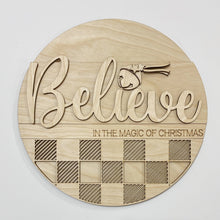 Believe In The Magic of Christmas Buffalo Check Round Doorhanger
